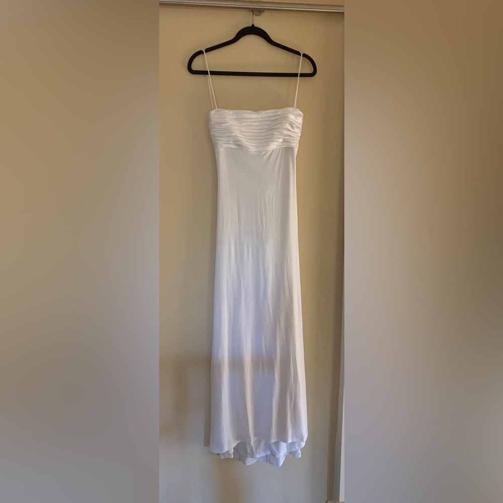 Le chateau formal dress
